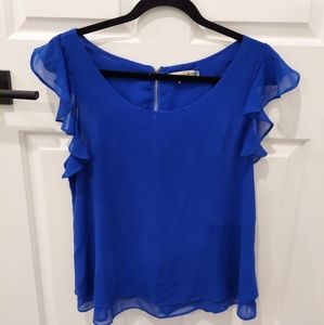 Anthropologie E hanger M Shirt
